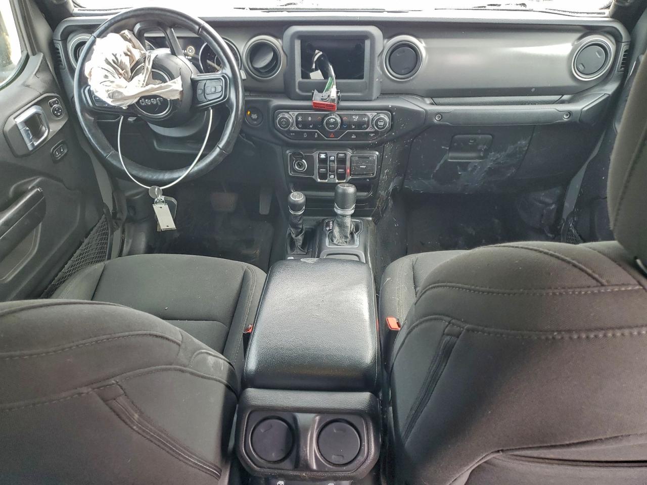 2021 JEEP GLADIATOR SPORT photo 8