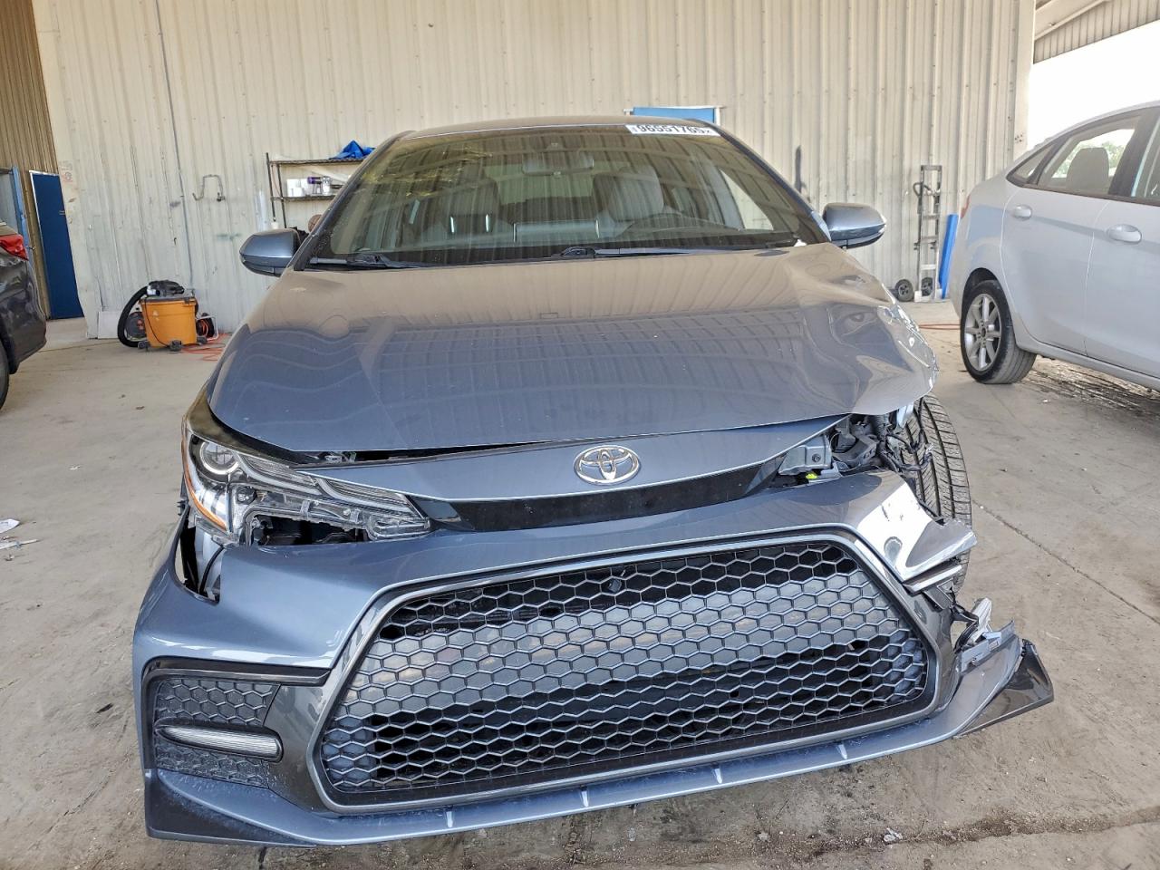 2021 TOYOTA COROLLA SE photo 5