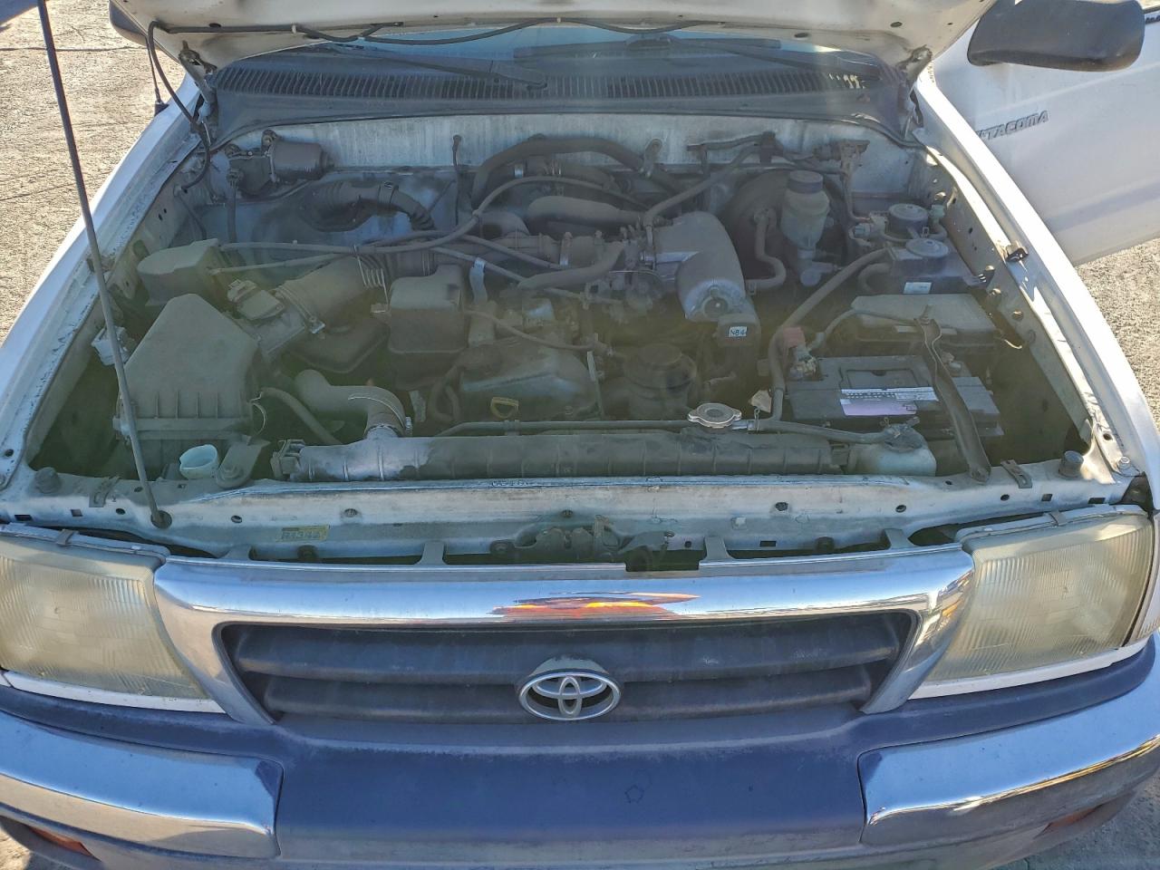 2000 TOYOTA TACOMA XTRACAB photo 11