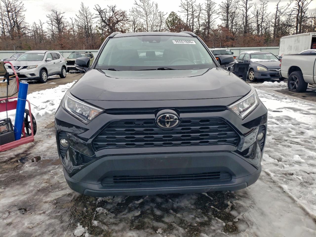 2021 TOYOTA RAV4 XLE PREMIUM photo 9