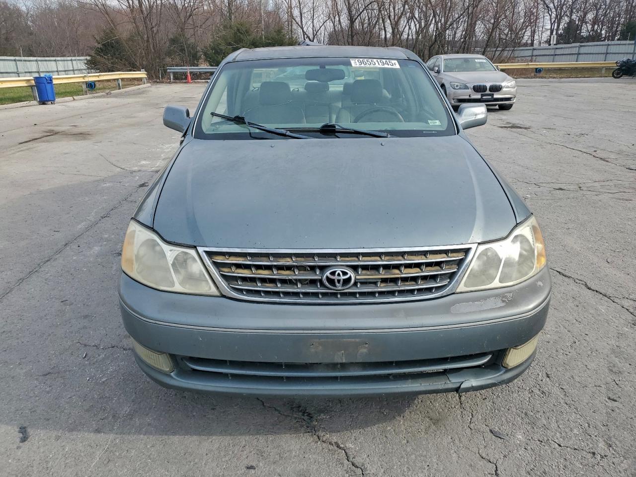 2004 TOYOTA AVALON XL photo 9