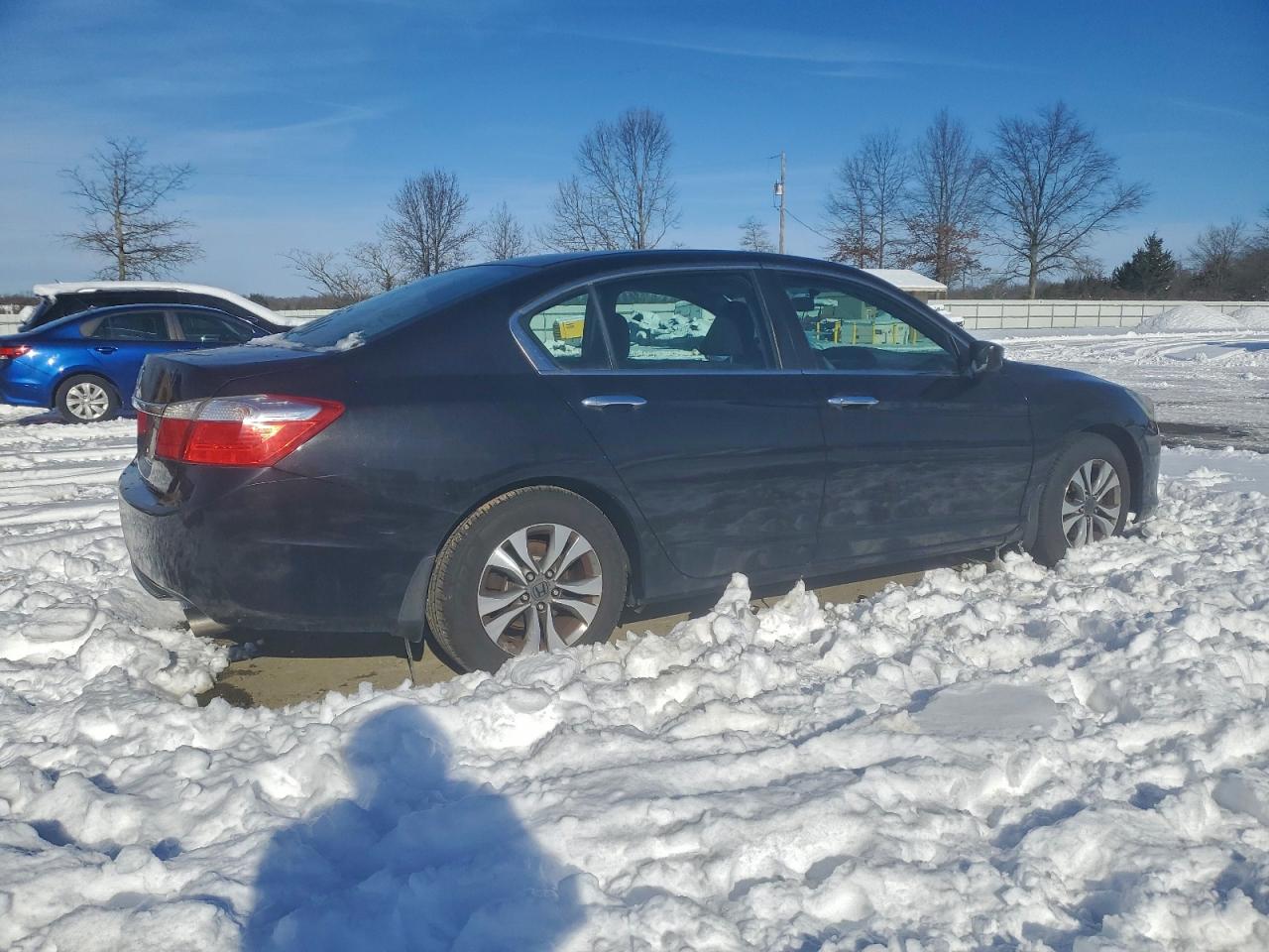 2013 HONDA ACCORD LX photo 3