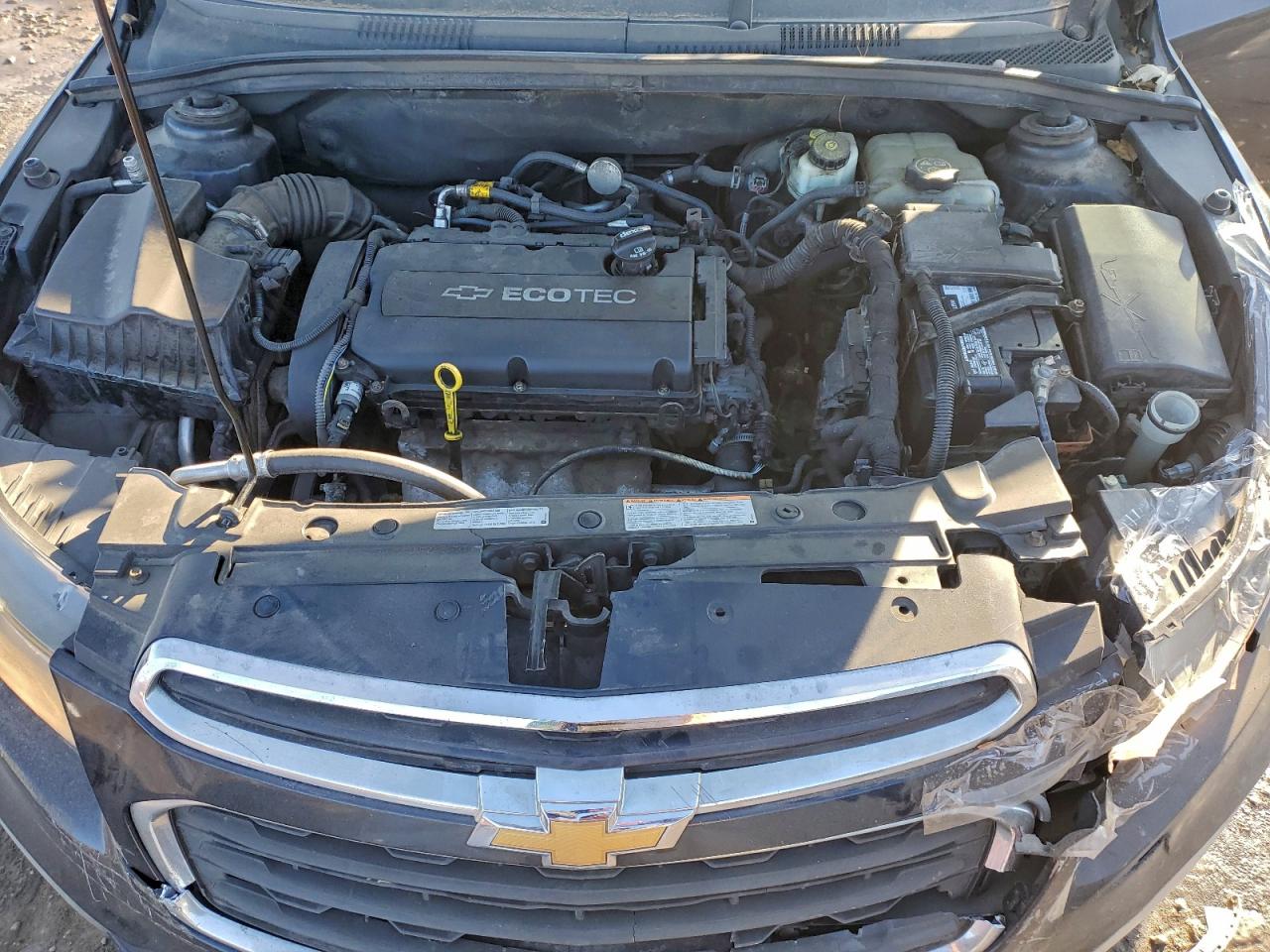 2015 CHEVROLET CRUZE LS photo 11