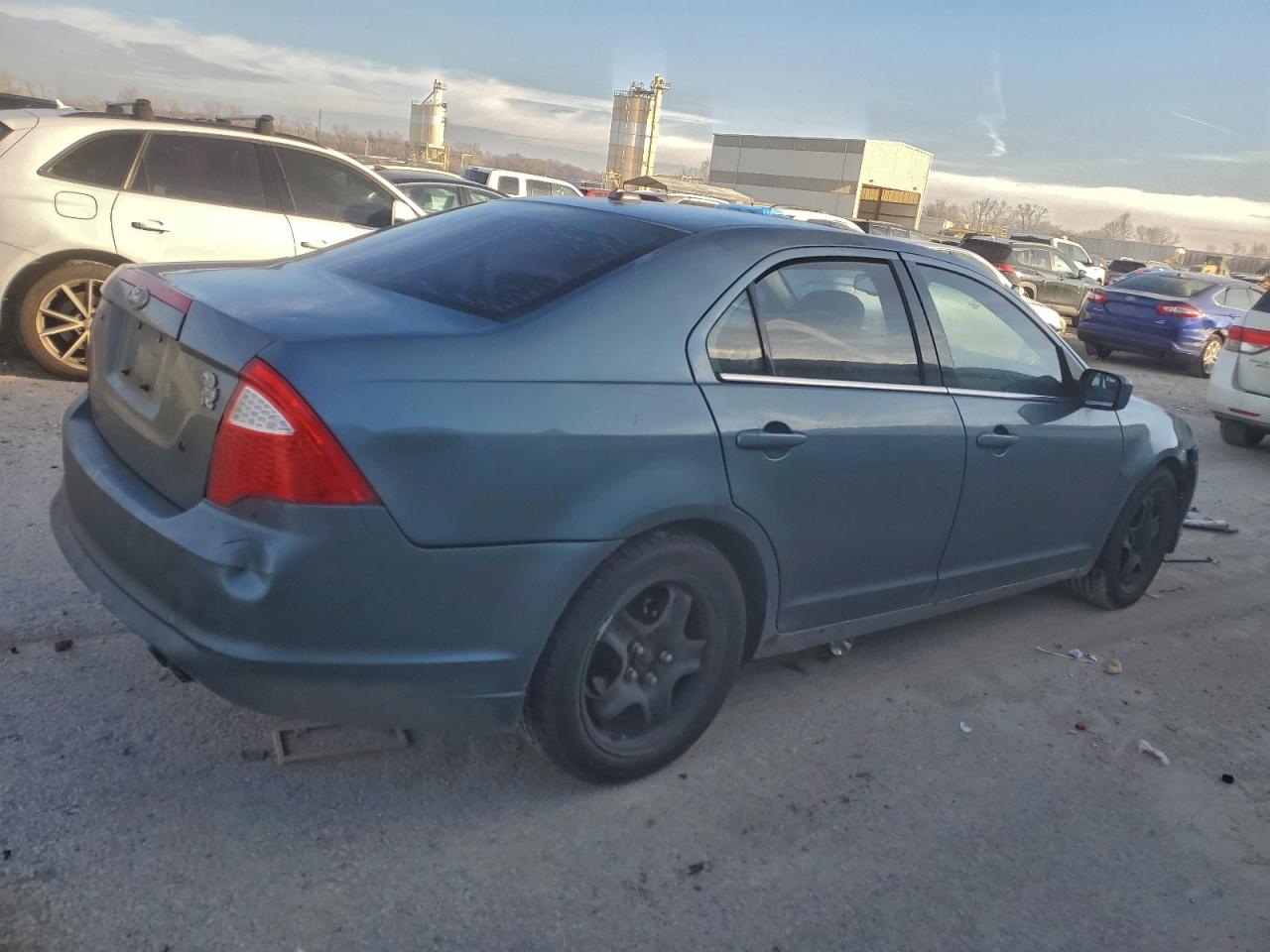2011 FORD FUSION SE photo 5