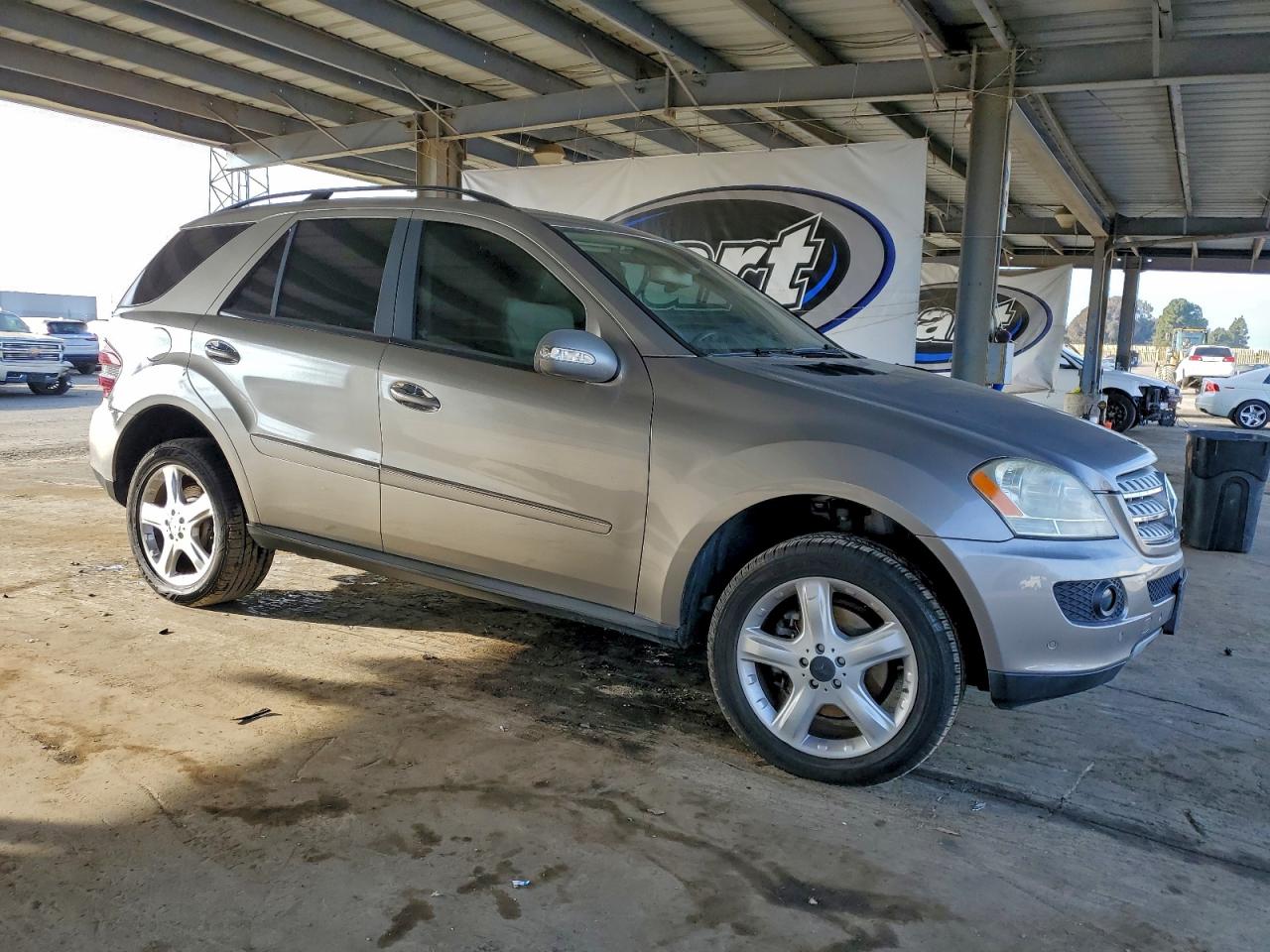 2008 MERCEDES-BENZ ML 350 photo 4