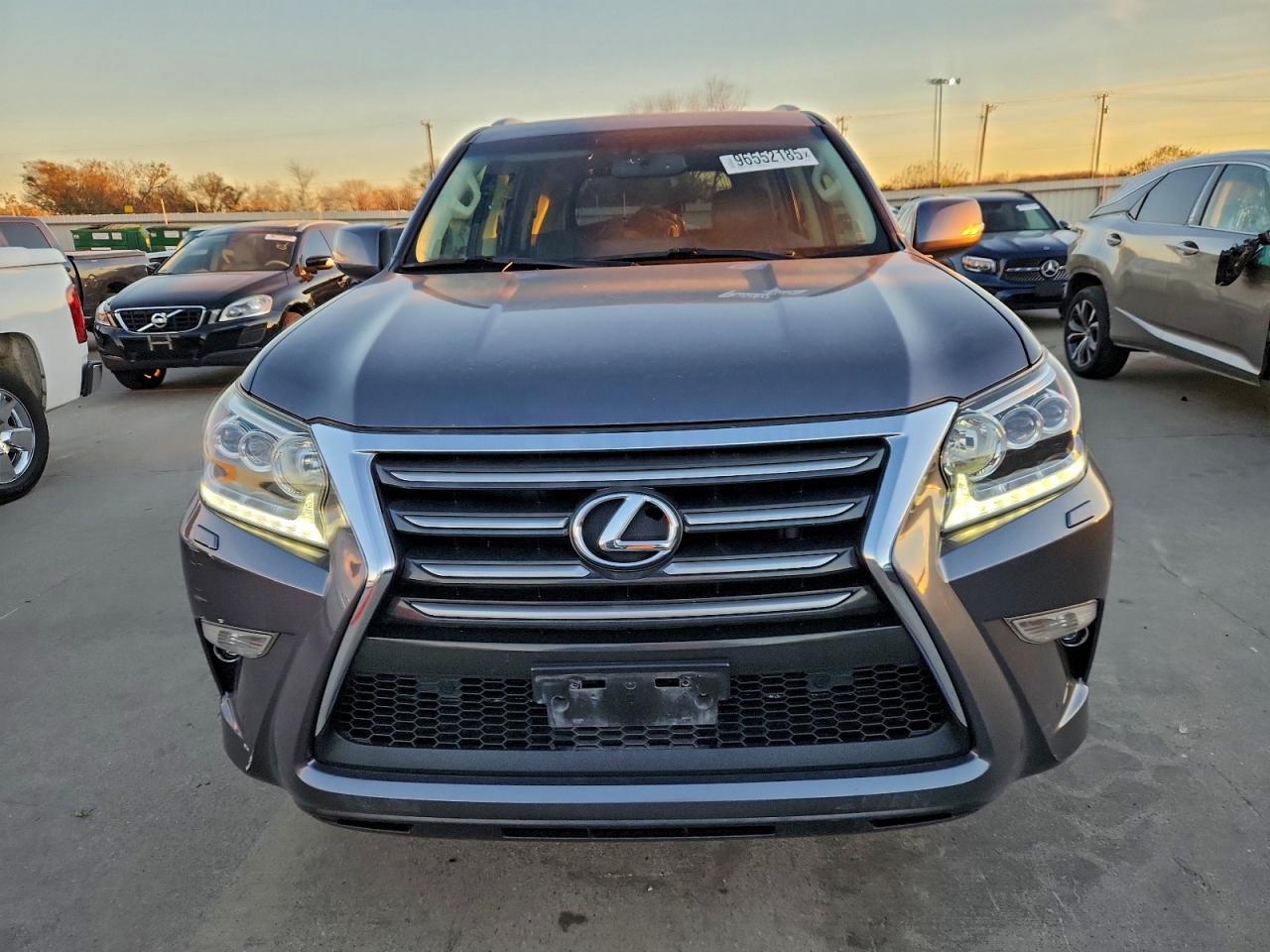 2015 LEXUS GX 460 photo 5