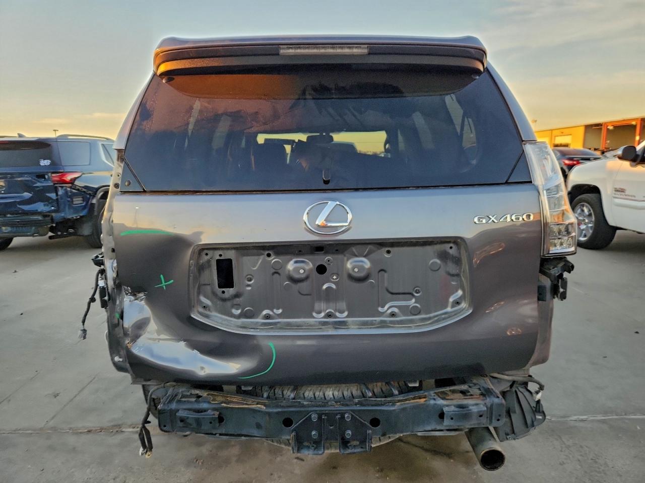 2015 LEXUS GX 460 photo 6