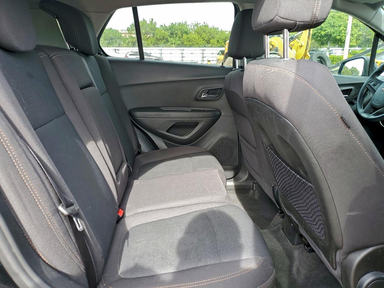 2019 CHEVROLET TRAX LS photo 10