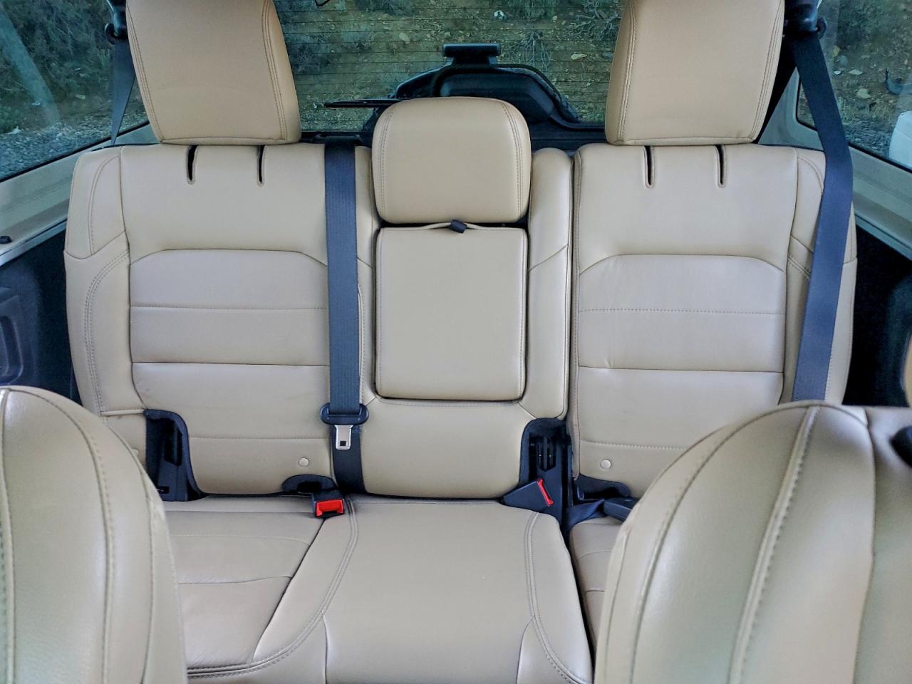 2018 JEEP WRANGLER UNLIMITED SAHARA photo 10
