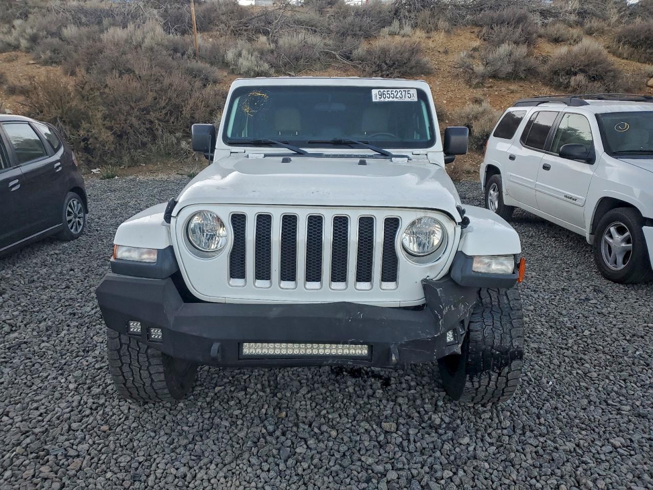 2018 JEEP WRANGLER UNLIMITED SAHARA photo 5