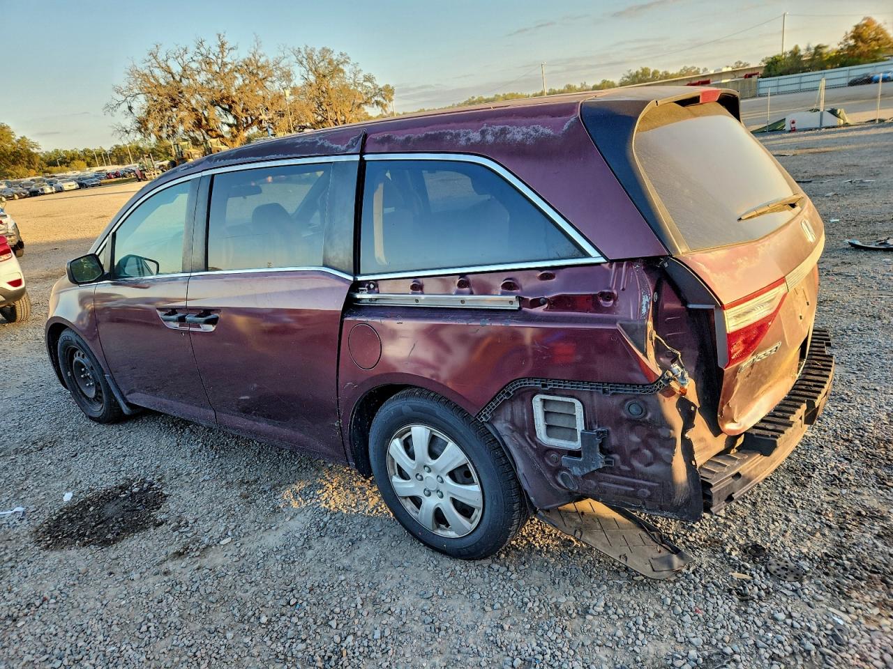 2012 HONDA ODYSSEY LX photo 2