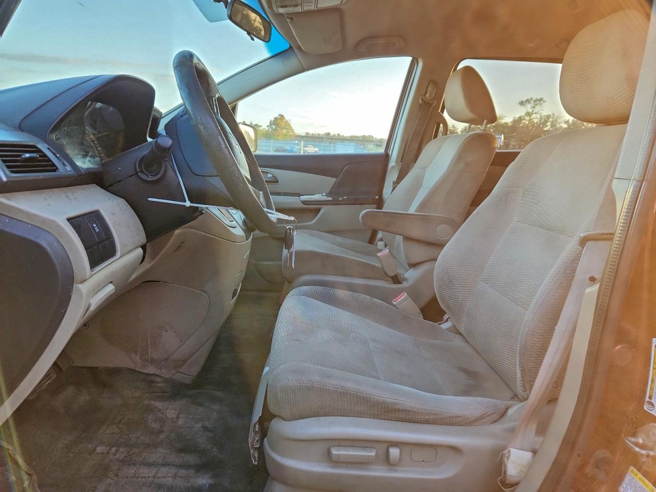 2012 HONDA ODYSSEY LX photo 7