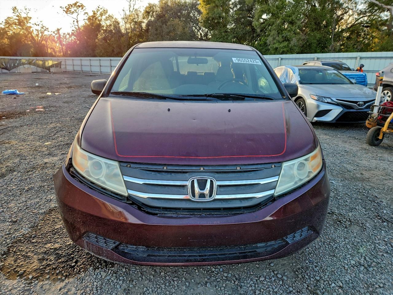 2012 HONDA ODYSSEY LX photo 5