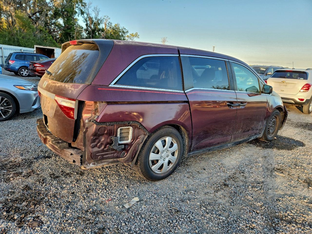 2012 HONDA ODYSSEY LX photo 3