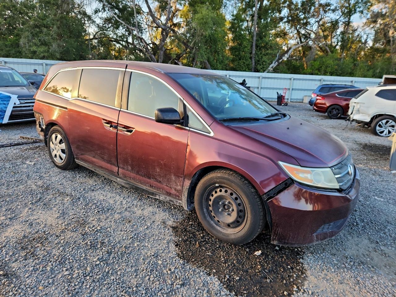 2012 HONDA ODYSSEY LX photo 4