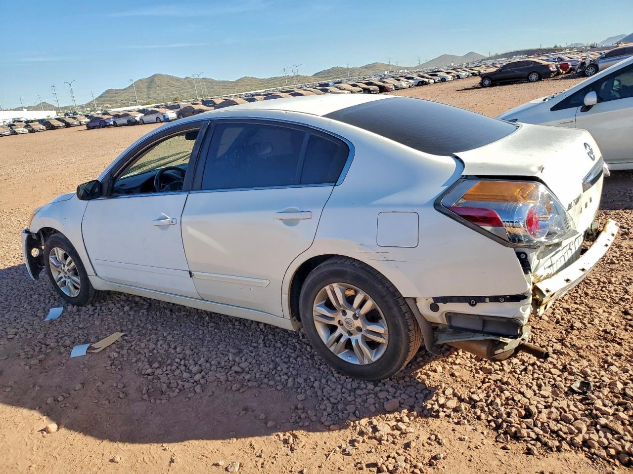 2012 NISSAN ALTIMA BASE photo 2