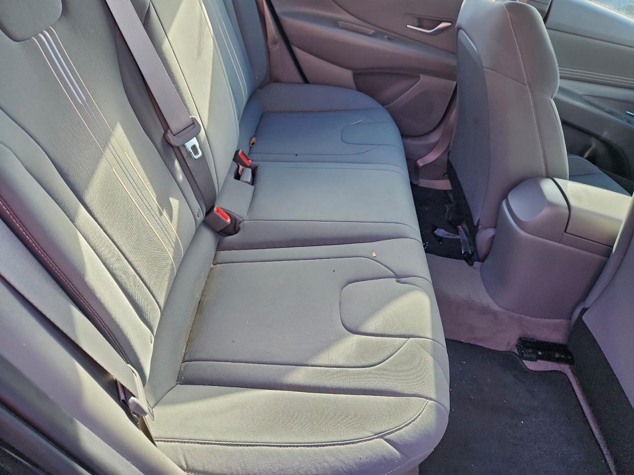 2023 HYUNDAI ELANTRA SEL photo 10