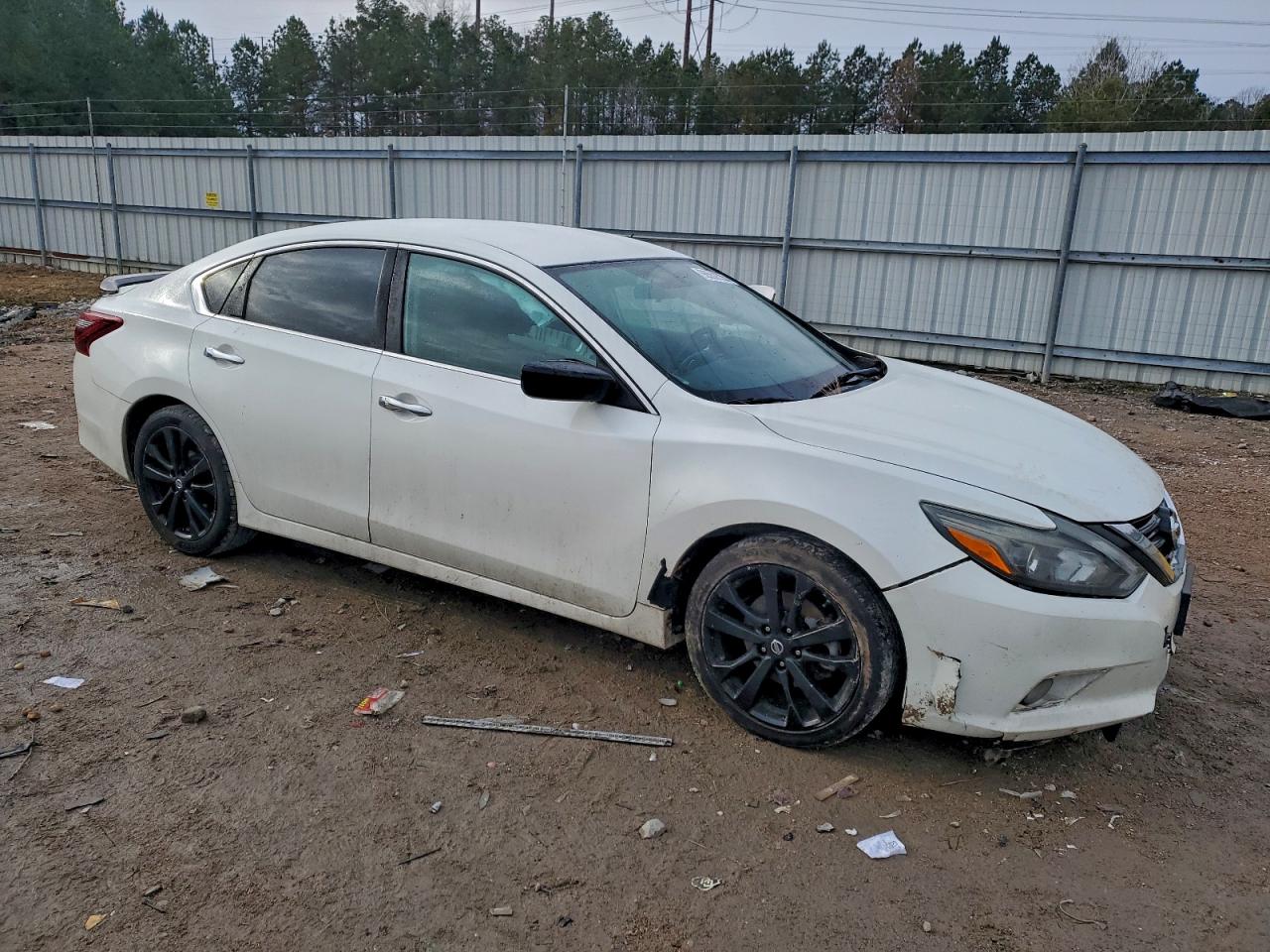 2017 NISSAN ALTIMA 2.5 photo 4