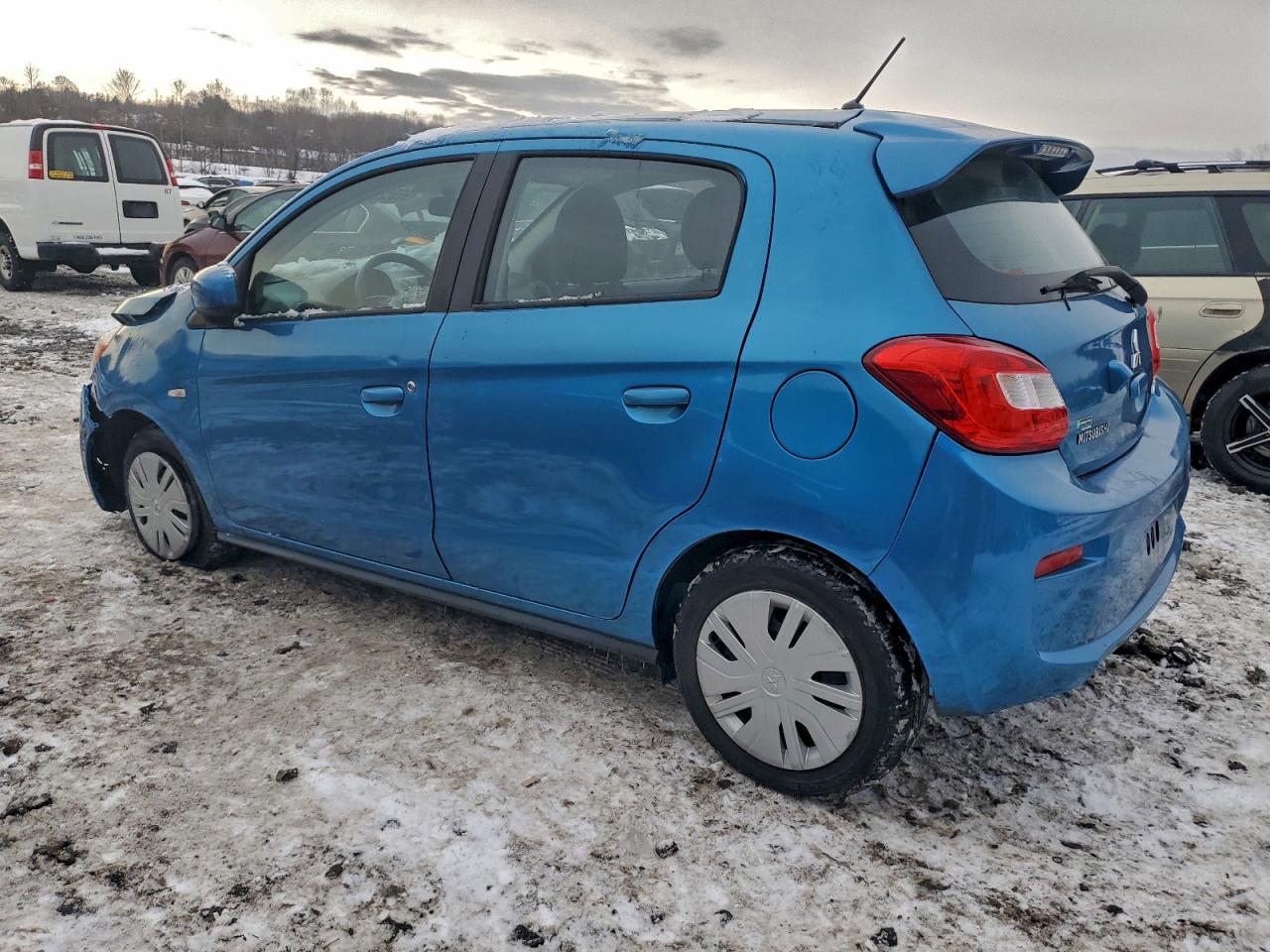 2018 MITSUBISHI MIRAGE ES photo 2
