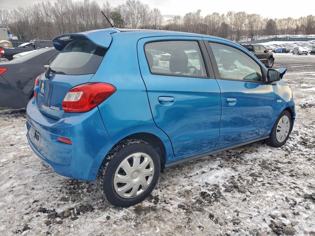 2018 MITSUBISHI MIRAGE ES photo 3