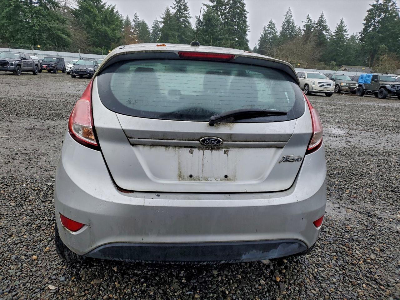 2016 FORD FIESTA S photo 6