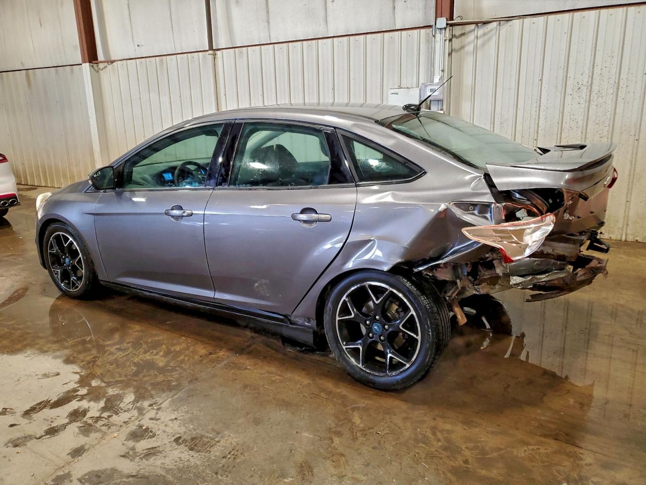 2014 FORD FOCUS SE photo 2