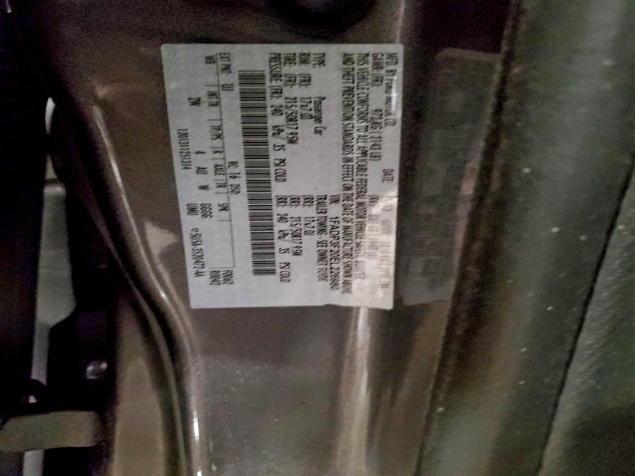2014 FORD FOCUS SE photo 13