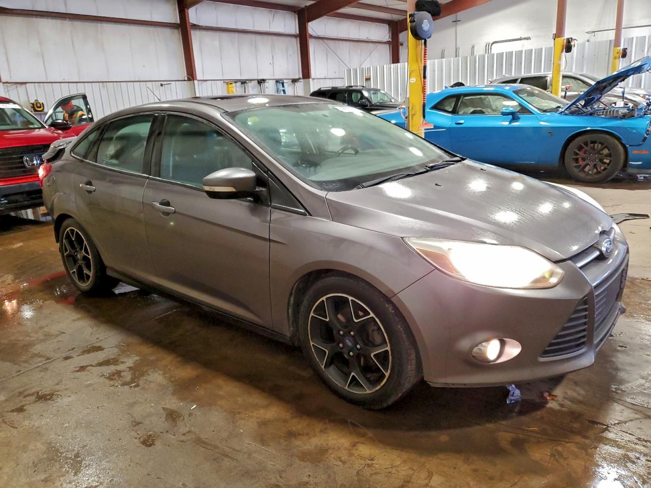 2014 FORD FOCUS SE photo 4