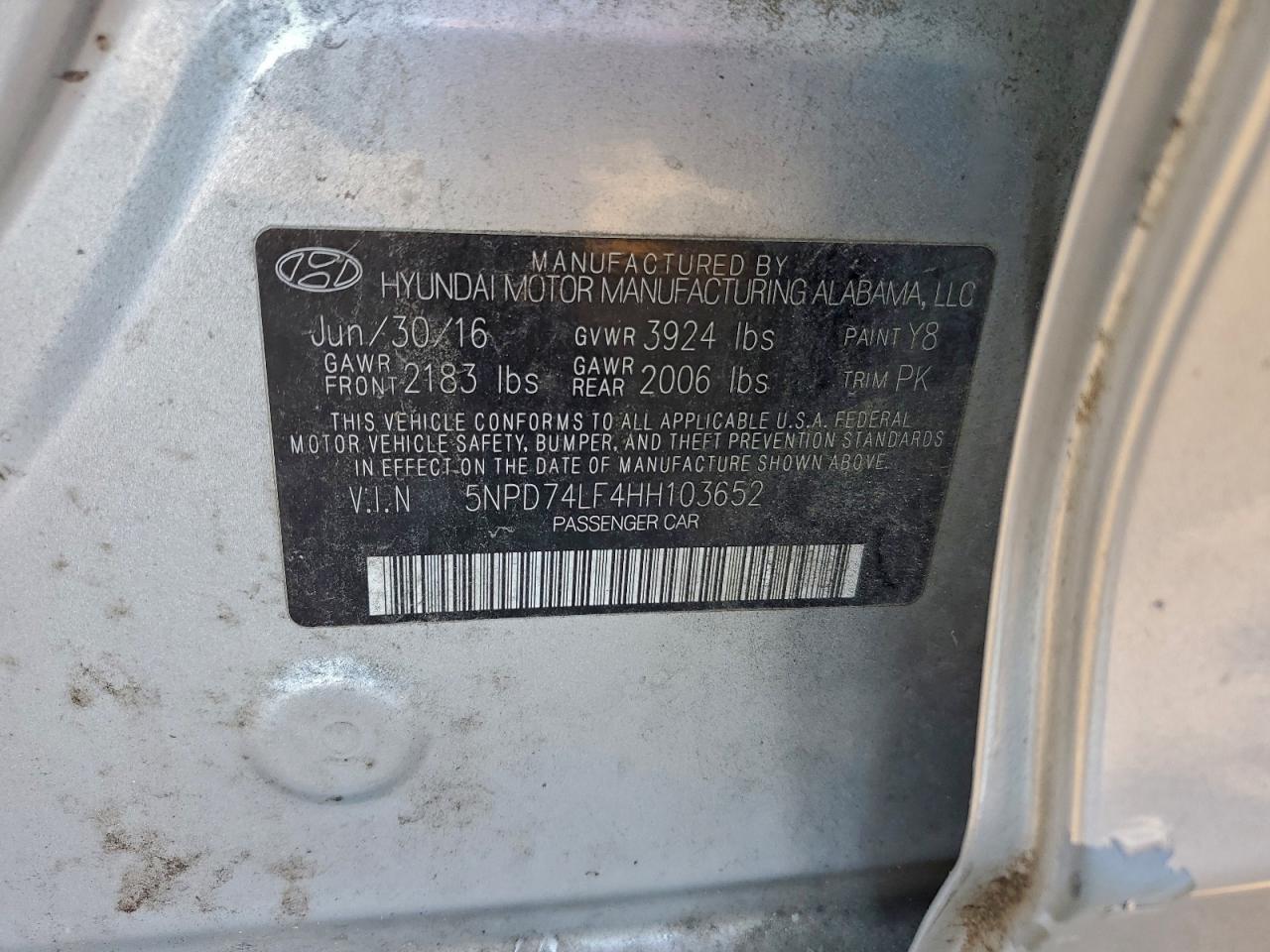 2017 HYUNDAI ELANTRA SE photo 12