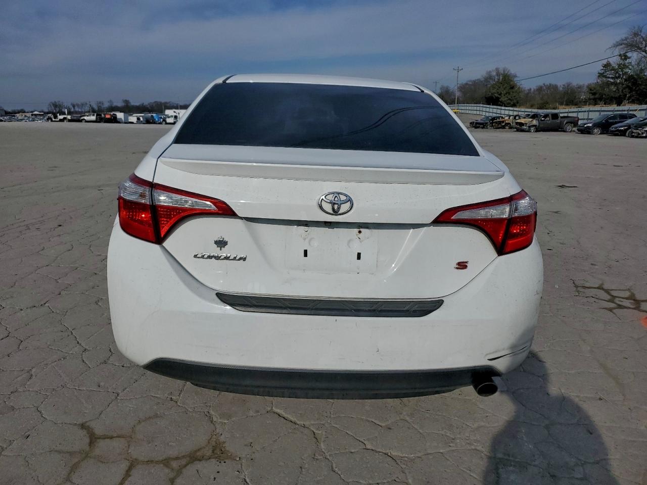 2014 TOYOTA COROLLA L photo 6