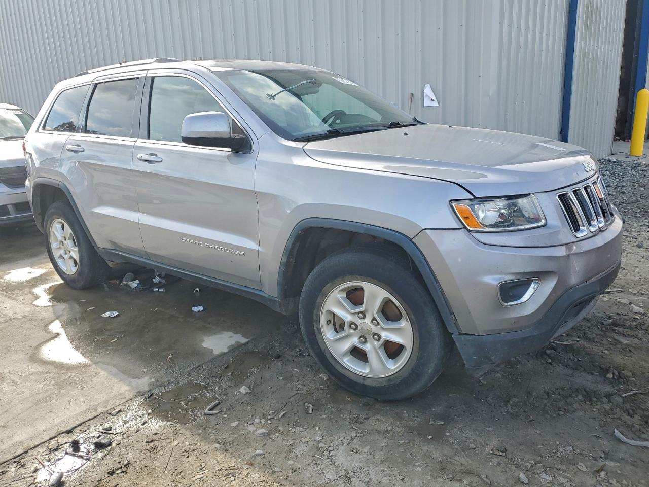 2014 JEEP GRAND CHEROKEE LAREDO photo 4