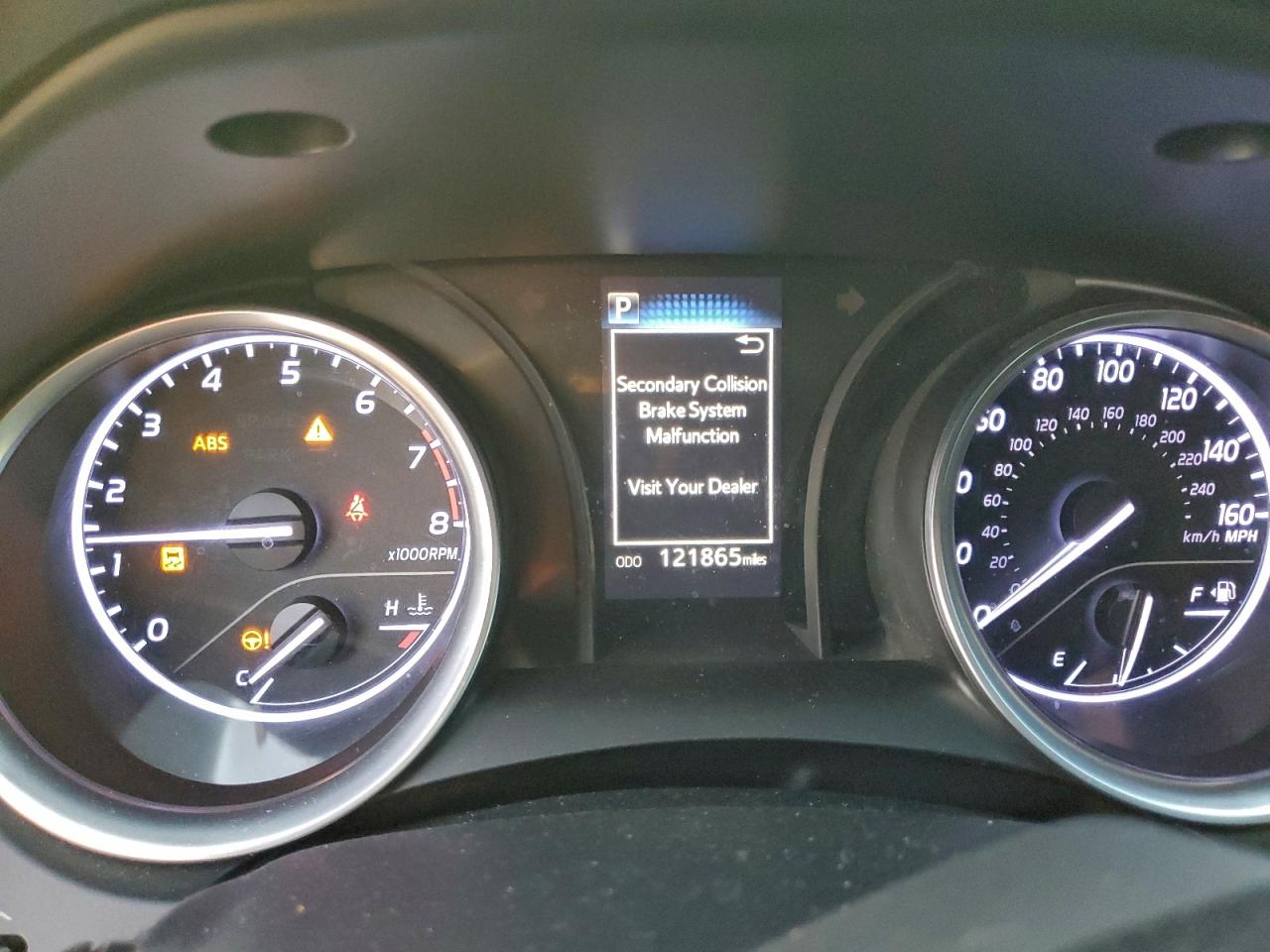2018 TOYOTA CAMRY L photo 9