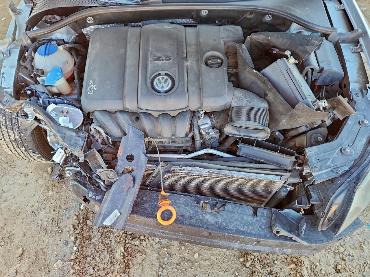 2012 VOLKSWAGEN PASSAT SE photo 21