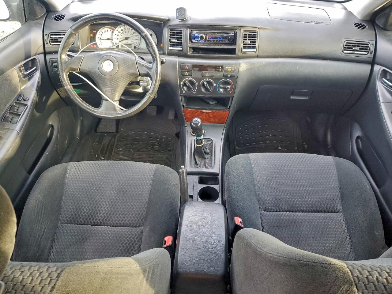 2005 TOYOTA COROLLA CE photo 8
