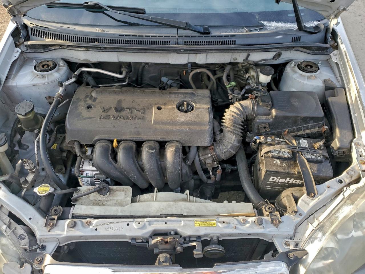 2005 TOYOTA COROLLA CE photo 11