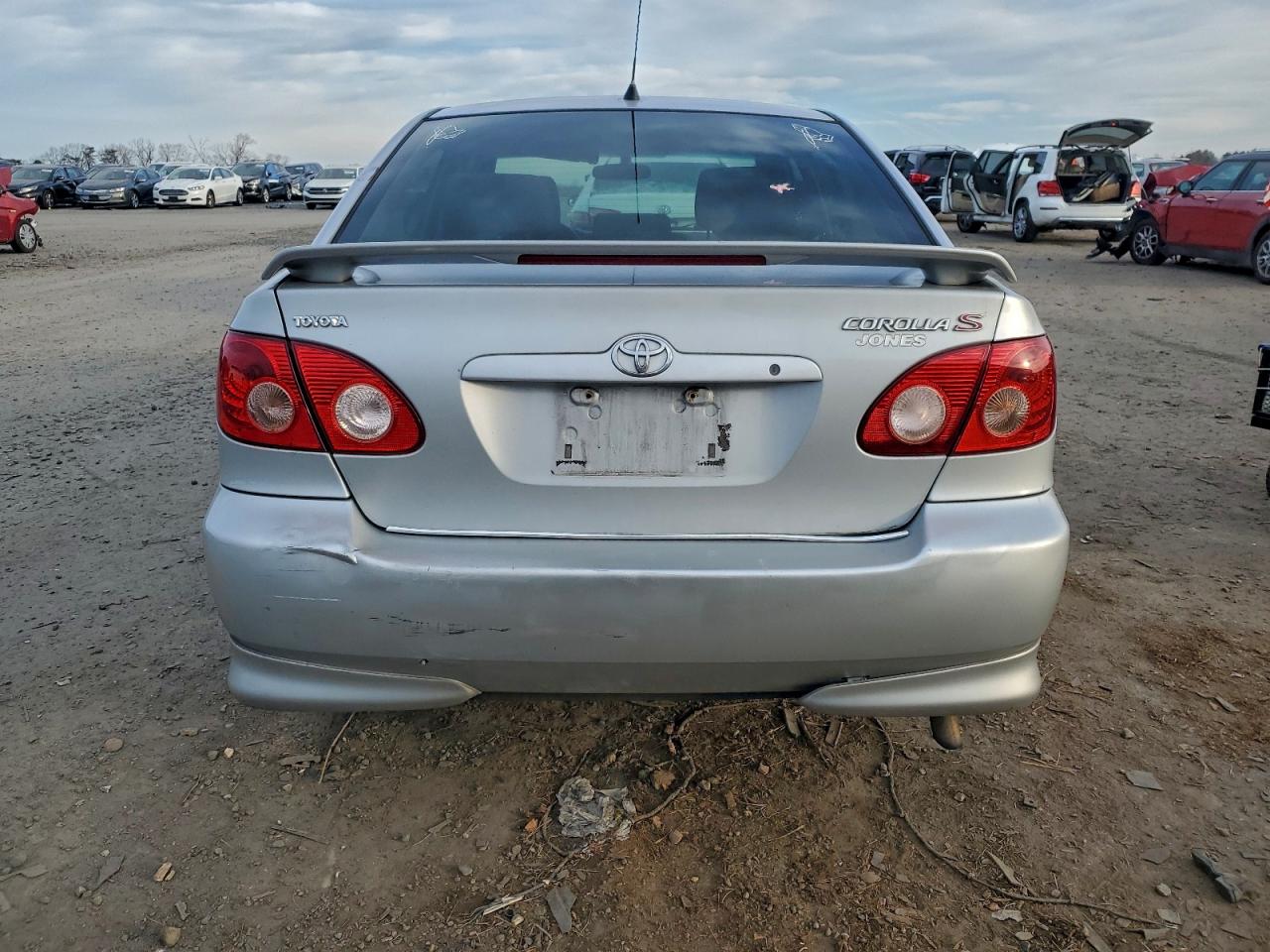 2005 TOYOTA COROLLA CE photo 6