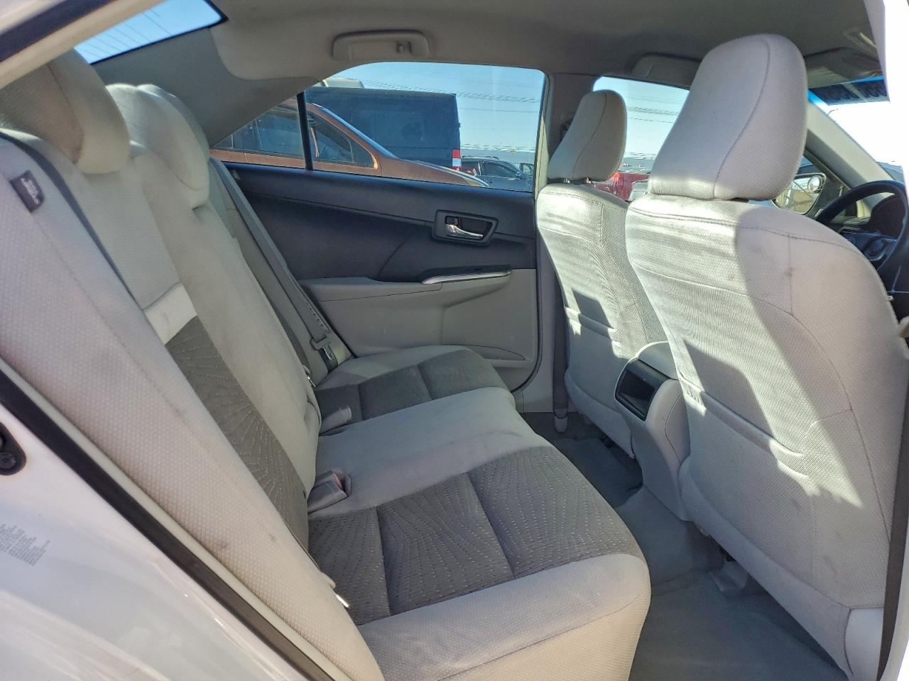 2013 TOYOTA CAMRY HYBRID photo 10