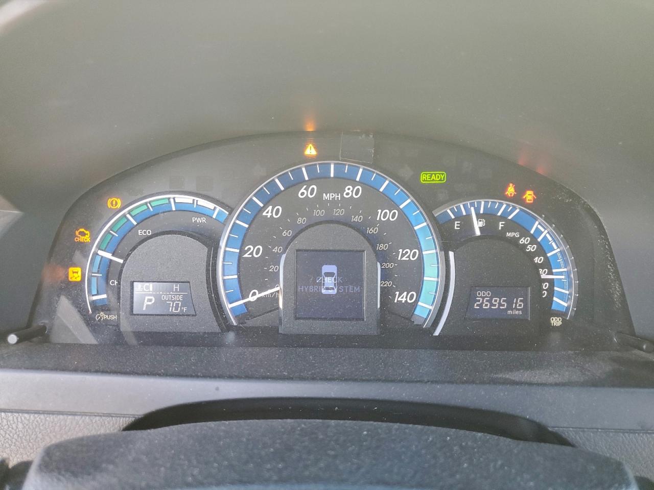 2013 TOYOTA CAMRY HYBRID photo 9