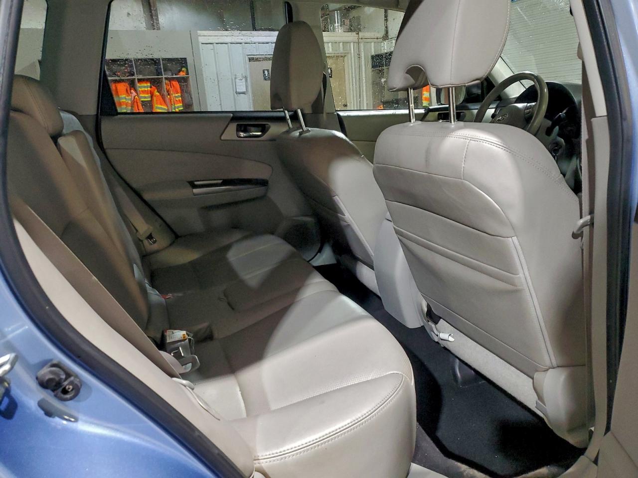 2011 SUBARU FORESTER LIMITED photo 21