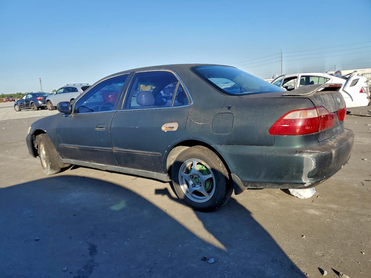 1999 HONDA ACCORD LX photo 3