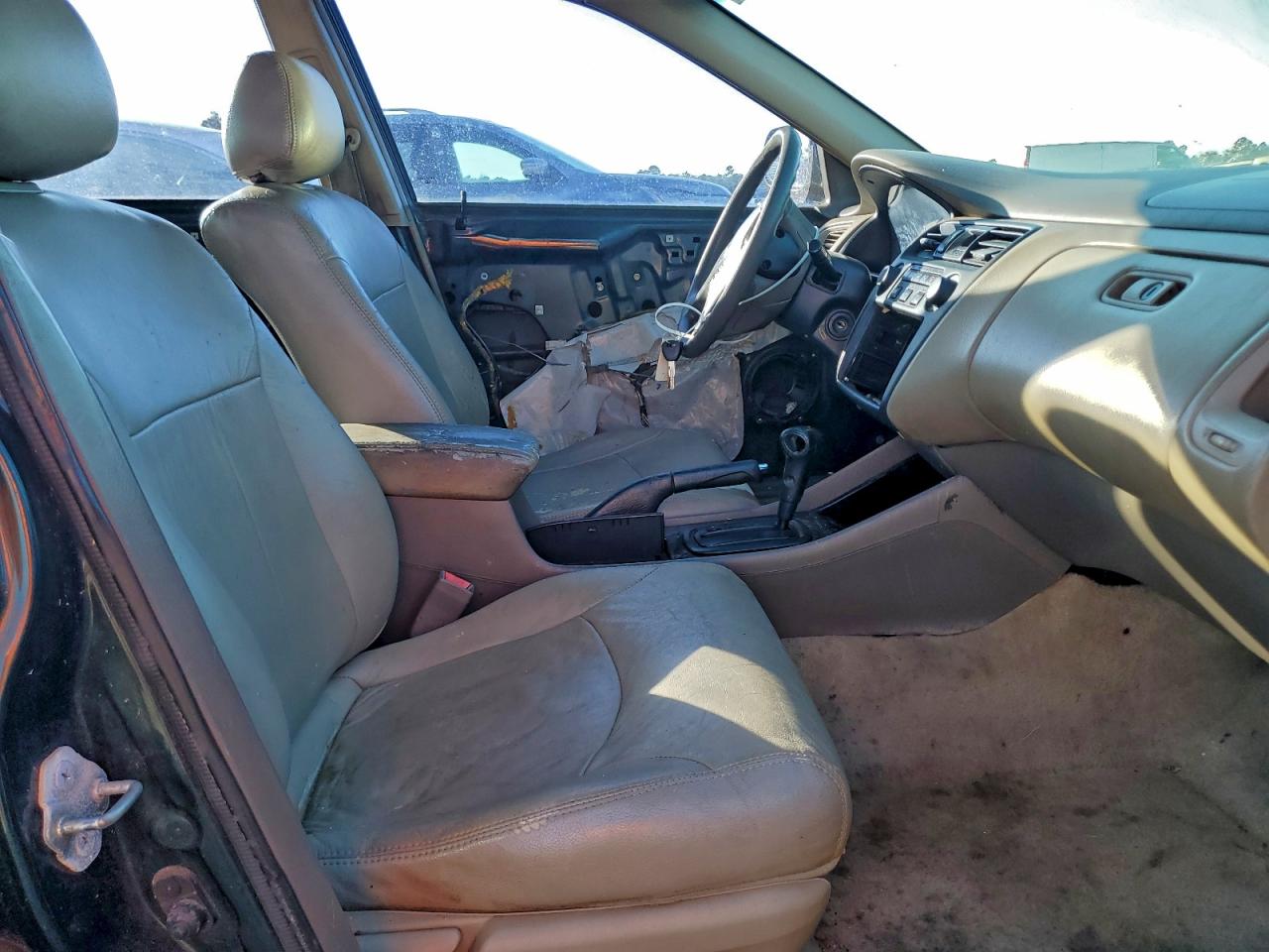 1999 HONDA ACCORD LX photo 13