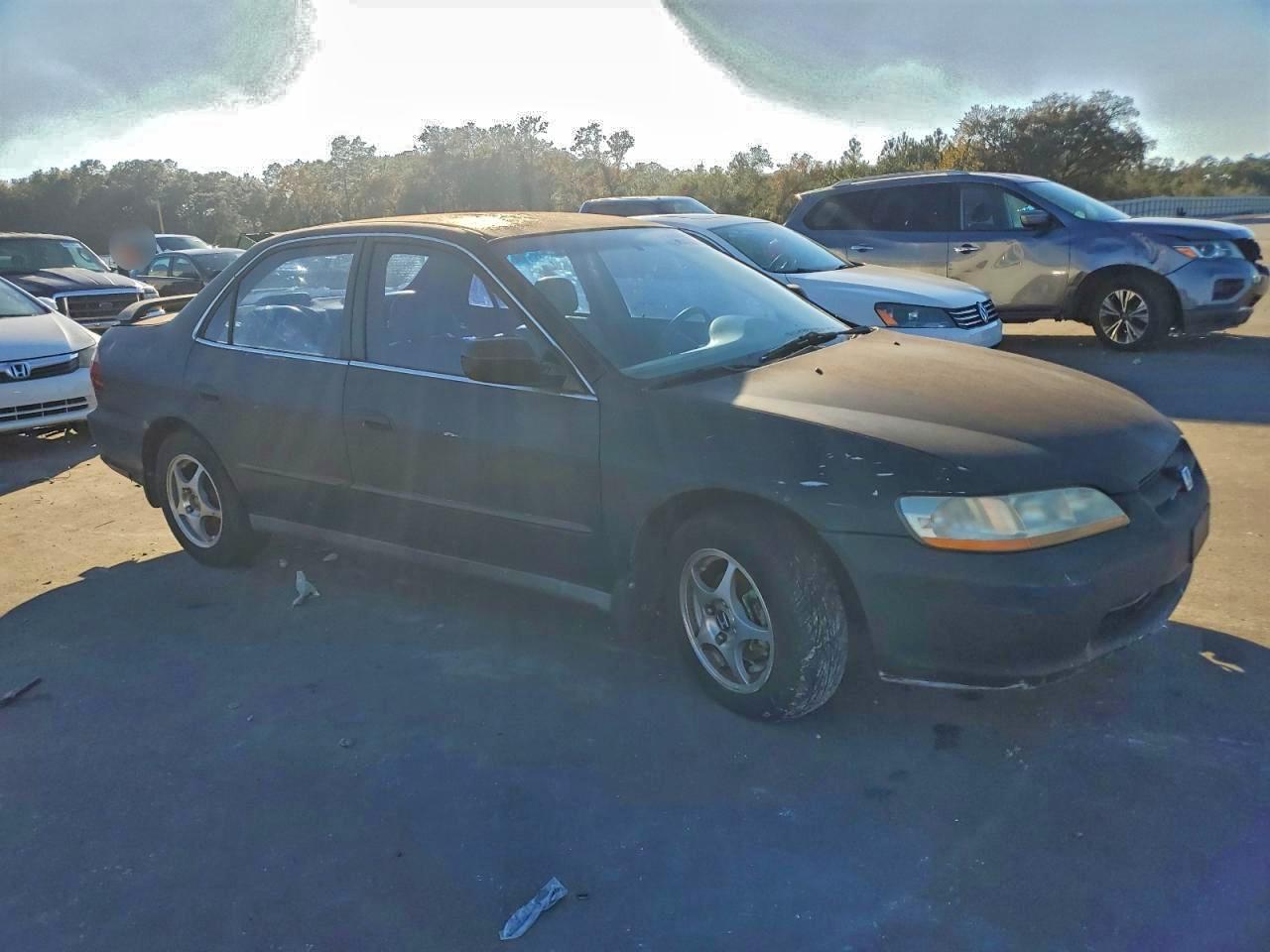 1999 HONDA ACCORD LX photo 7