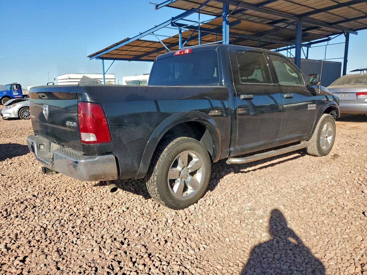 2014 RAM 1500 SLT photo 3