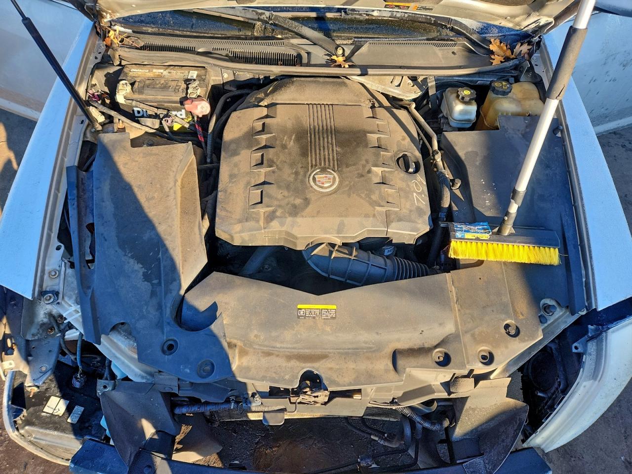 2011 CADILLAC STS LUXURY photo 11