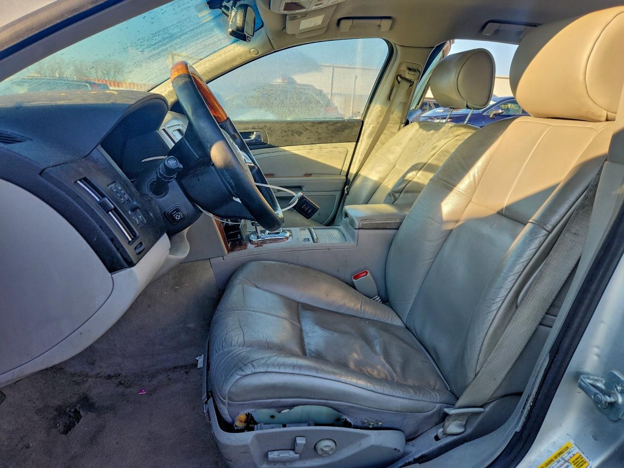 2011 CADILLAC STS LUXURY photo 7