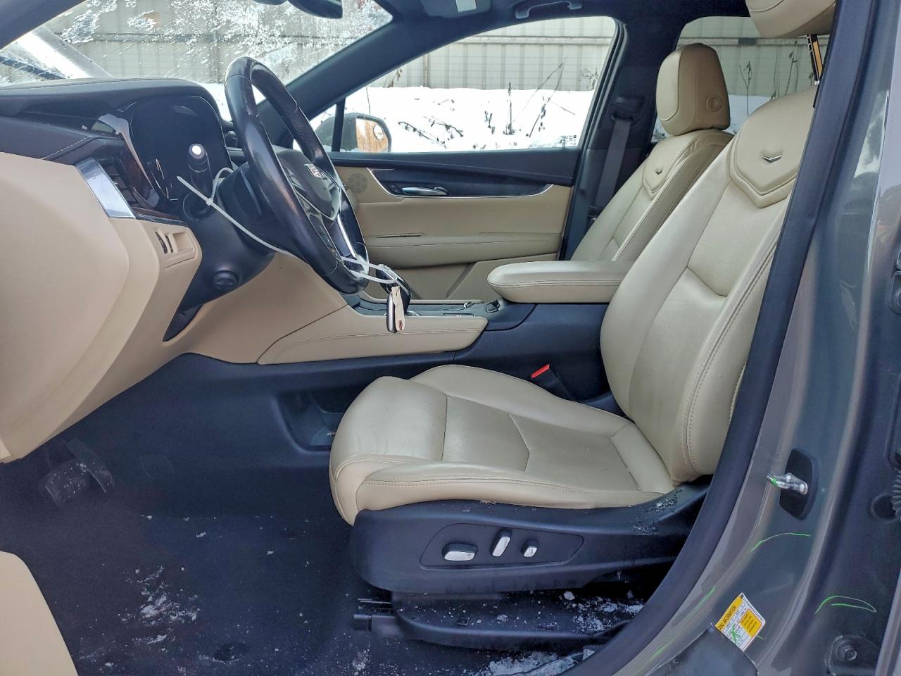 2019 CADILLAC XT5 LUXURY photo 7