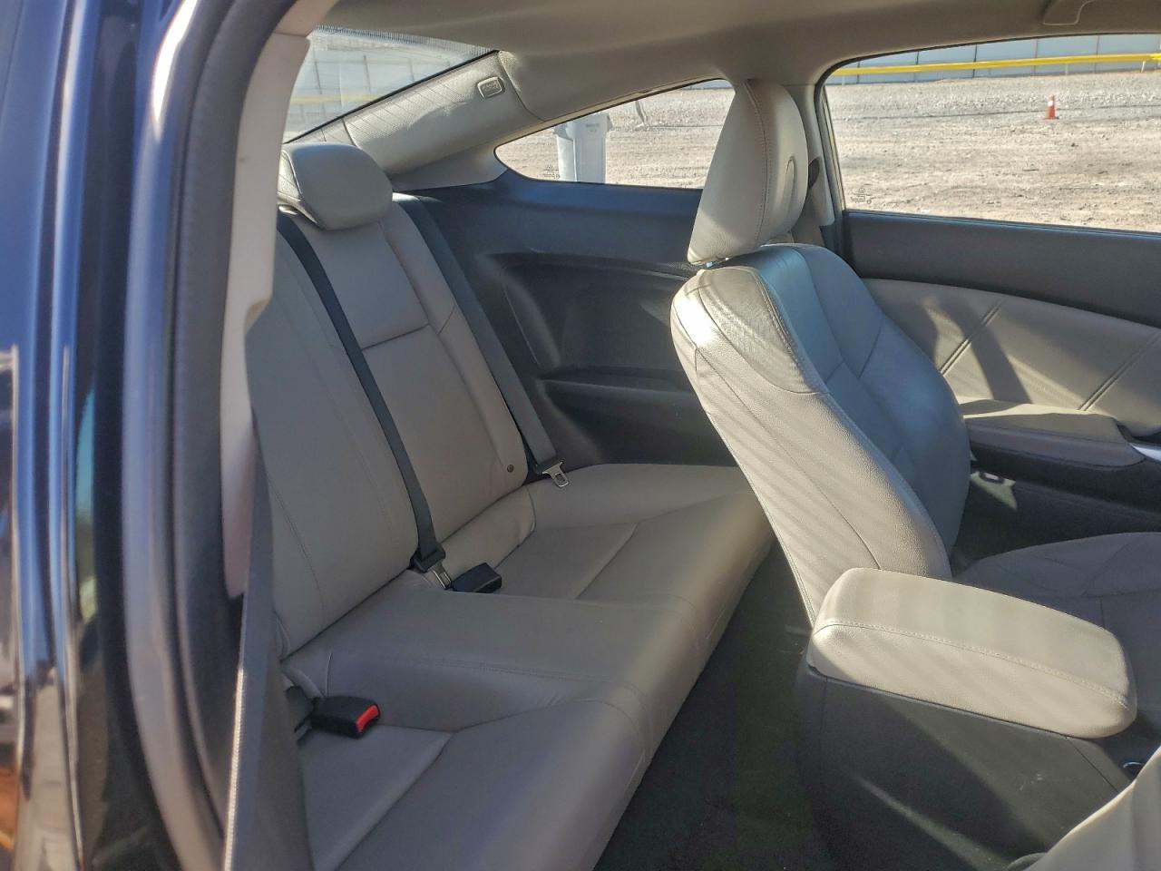 2014 HONDA CIVIC EXL photo 10