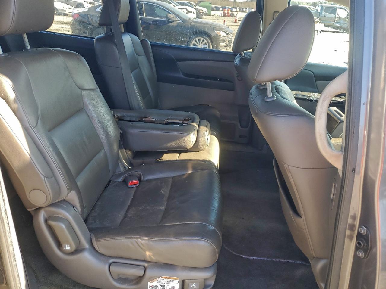 2016 HONDA ODYSSEY EXL photo 11