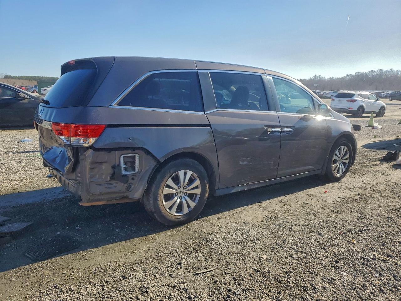 2016 HONDA ODYSSEY EXL photo 3