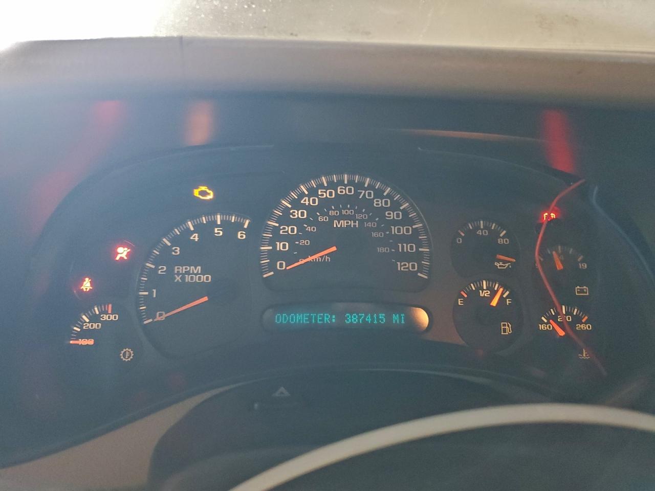 2004 CHEVROLET SILVERADO C2500 HEAVY DUTY photo 9